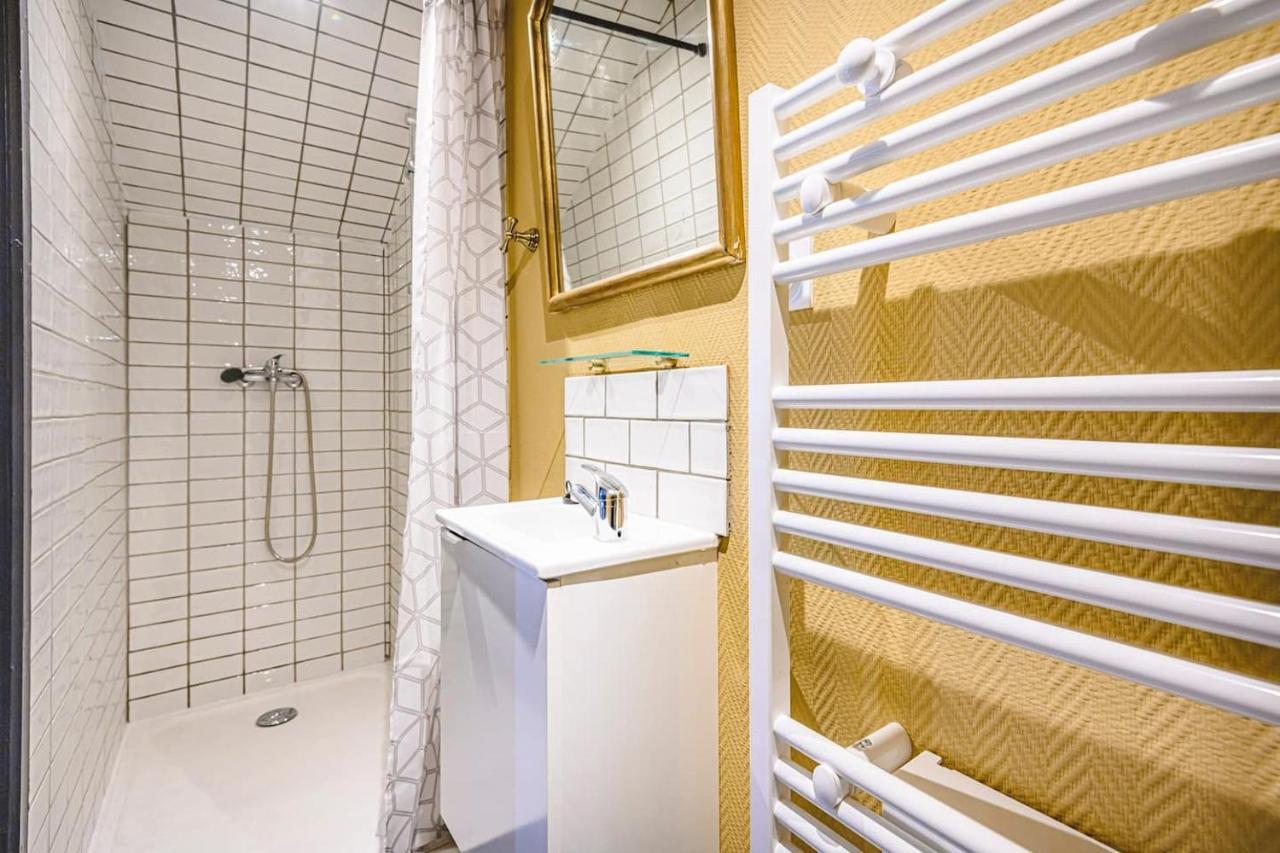 Suite Commodore Ch - Reims Centre Ville מראה חיצוני תמונה